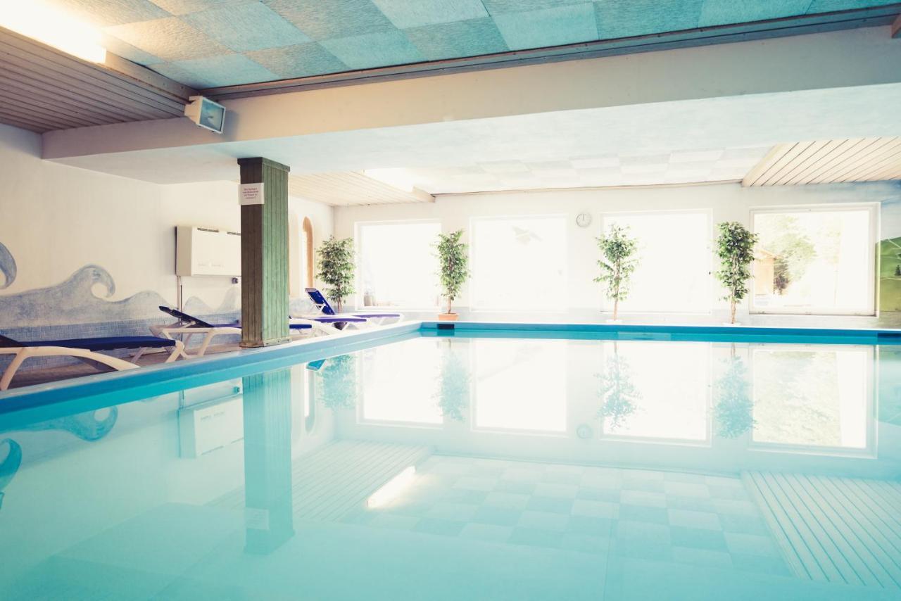 Hotel Anneliese บาดฮินเดลัง ภายนอก รูปภาพ